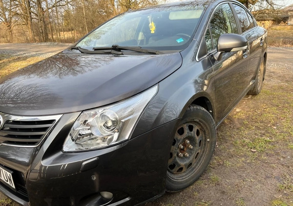 Toyota Avensis cena 24600 przebieg: 368730, rok produkcji 2010 z Szczawno-Zdrój małe 79